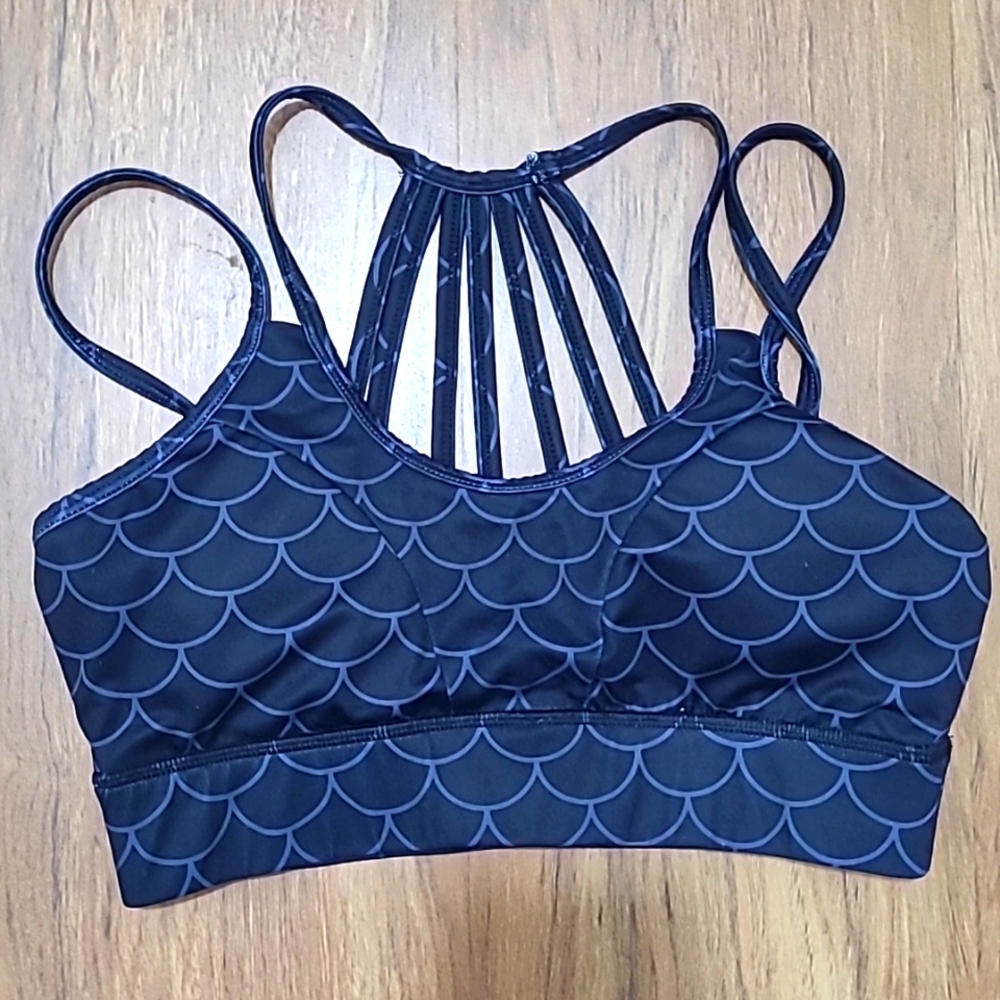 Constantly Varied Gear fish scale sports bra, size small
